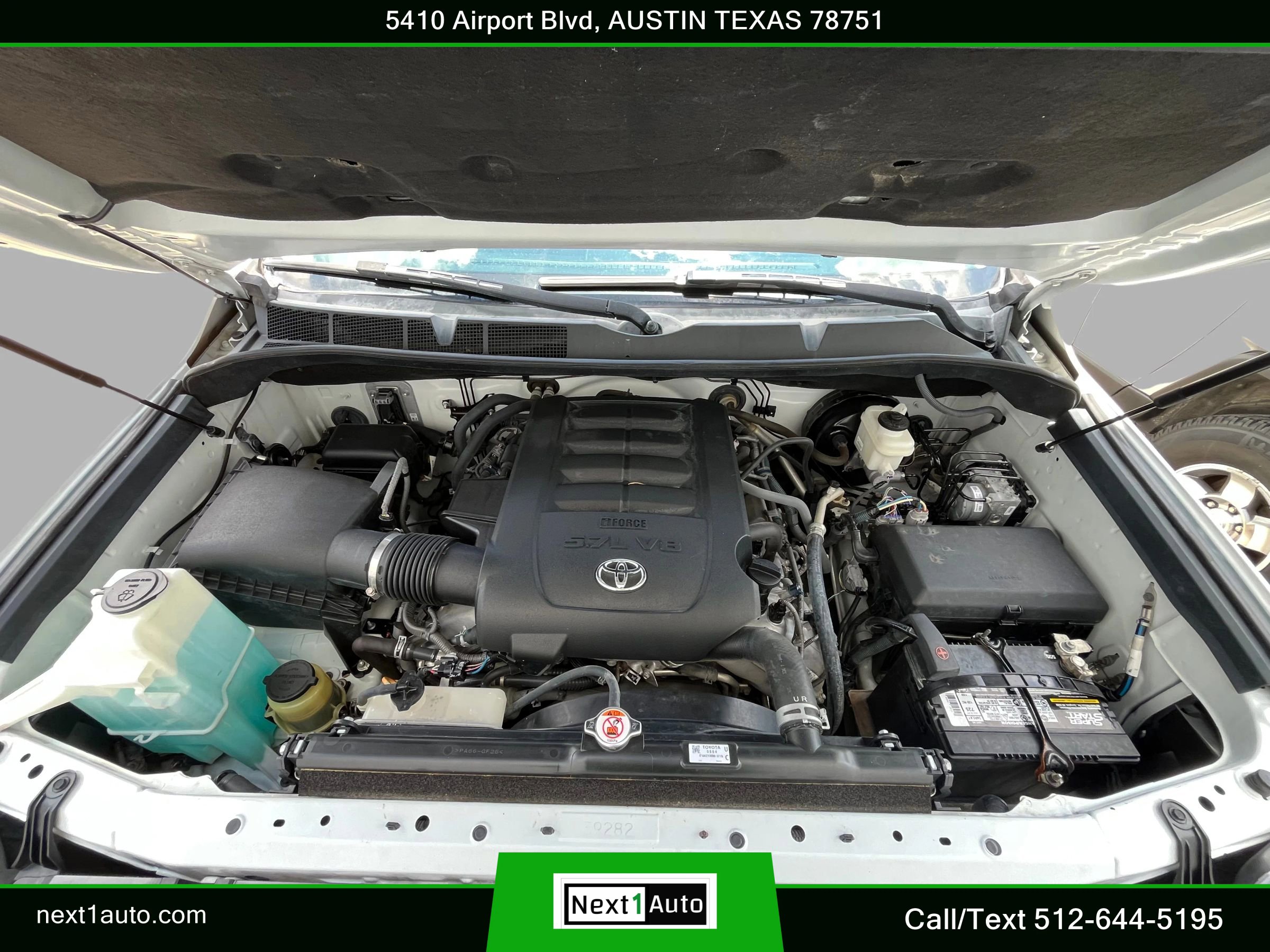 Used 2018 Toyota Tundra SR5 w/ SR5 Upgrade Package RWD image 30
