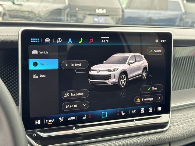 Used 2025 Volkswagen Tiguan S image 17