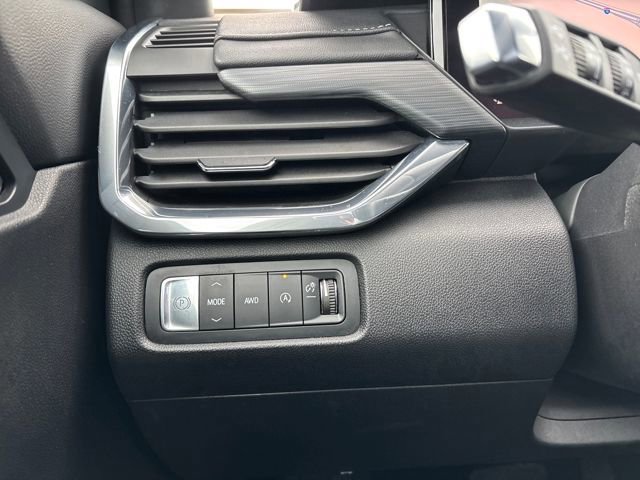 Certified 2025 GMC Acadia Elevation image 17