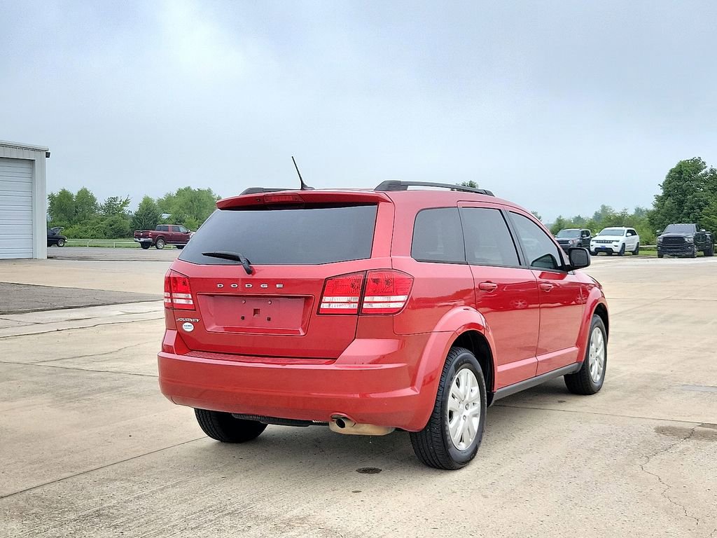 Used 2017 Dodge Journey SE w/ Flexible Seating Group image 5