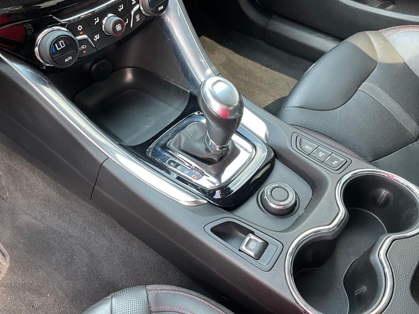 Used 2015 Chevrolet SS RWD image 15