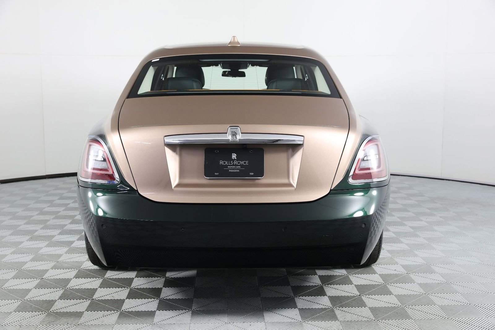 Certified 2022 Rolls-Royce Ghost AWD/4WD image 6