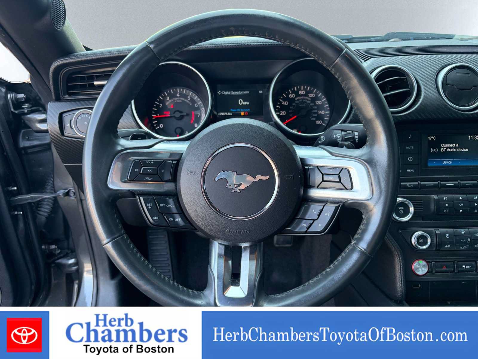 Used 2018 Ford Mustang Coupe RWD image 18
