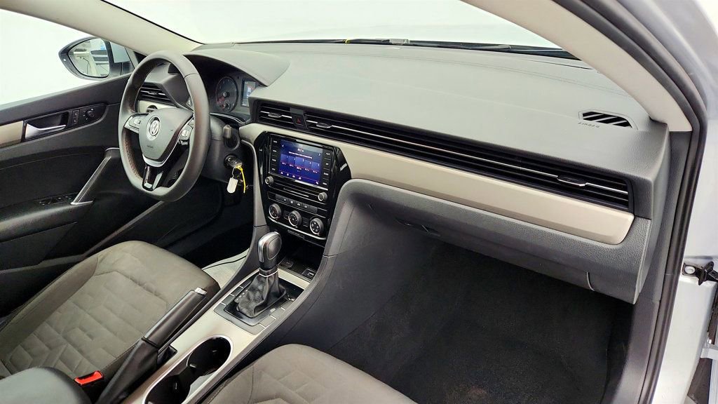 Used 2021 Volkswagen Passat 2.0T S image 24