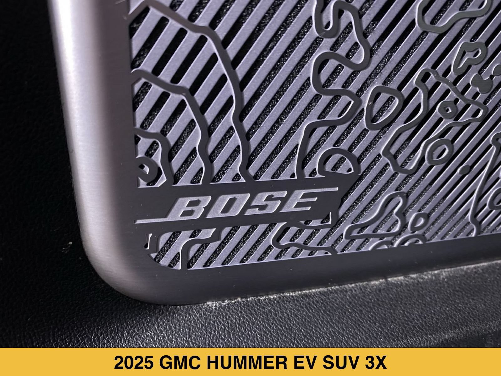 Certified 2025 GMC Hummer EV 3X AWD/4WD image 12
