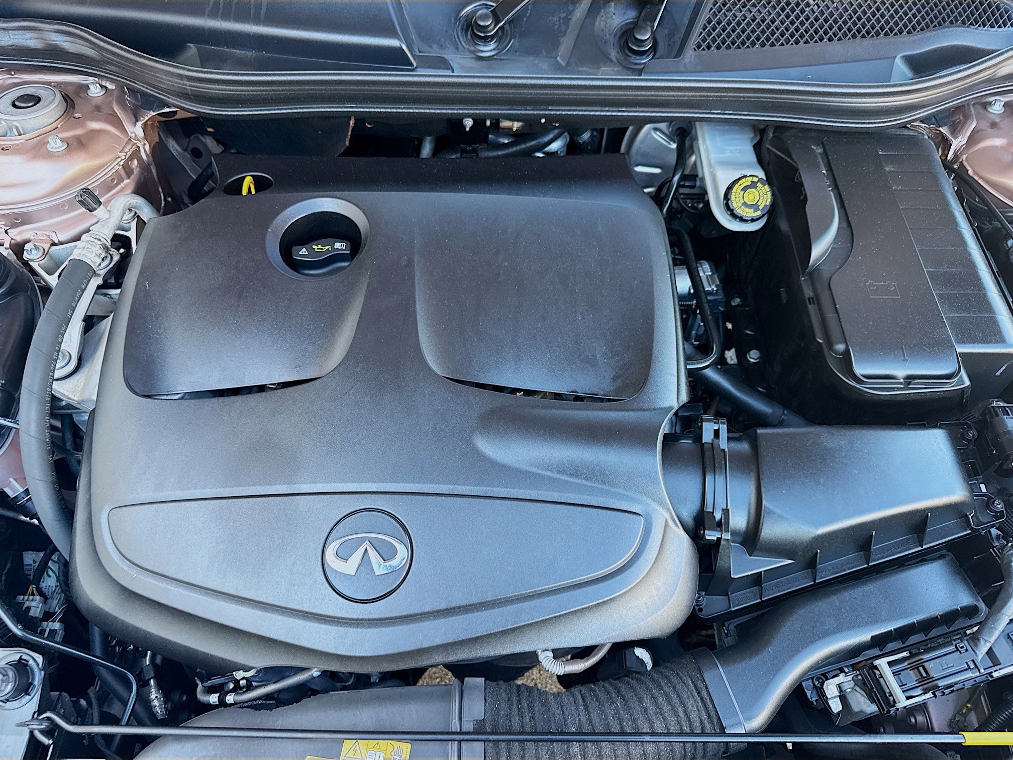 Used 2017 INFINITI QX30 Premium w/ Navigation Package image 35