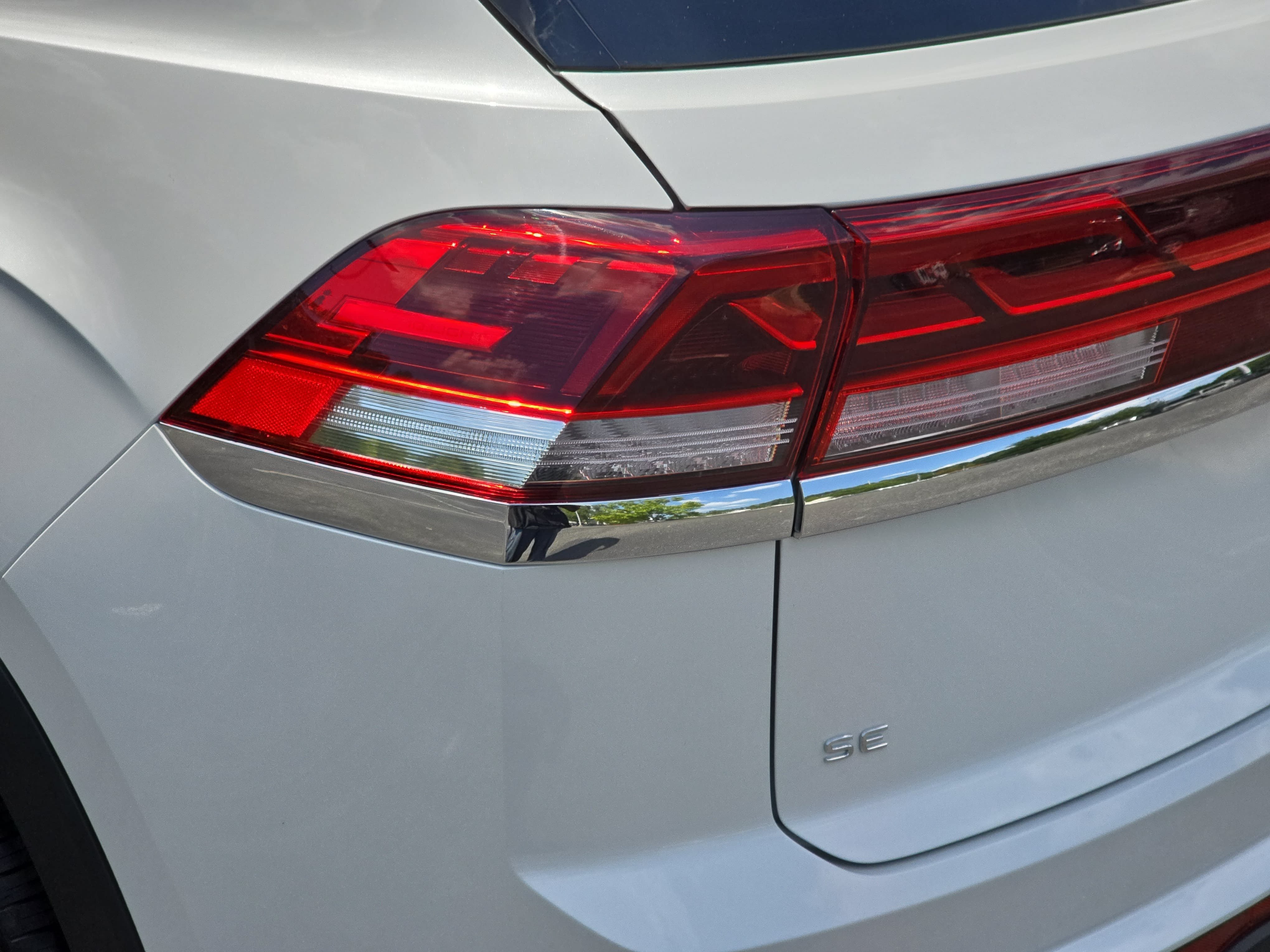 New 2026 Volkswagen Atlas Cross Sport SE FWD image 35