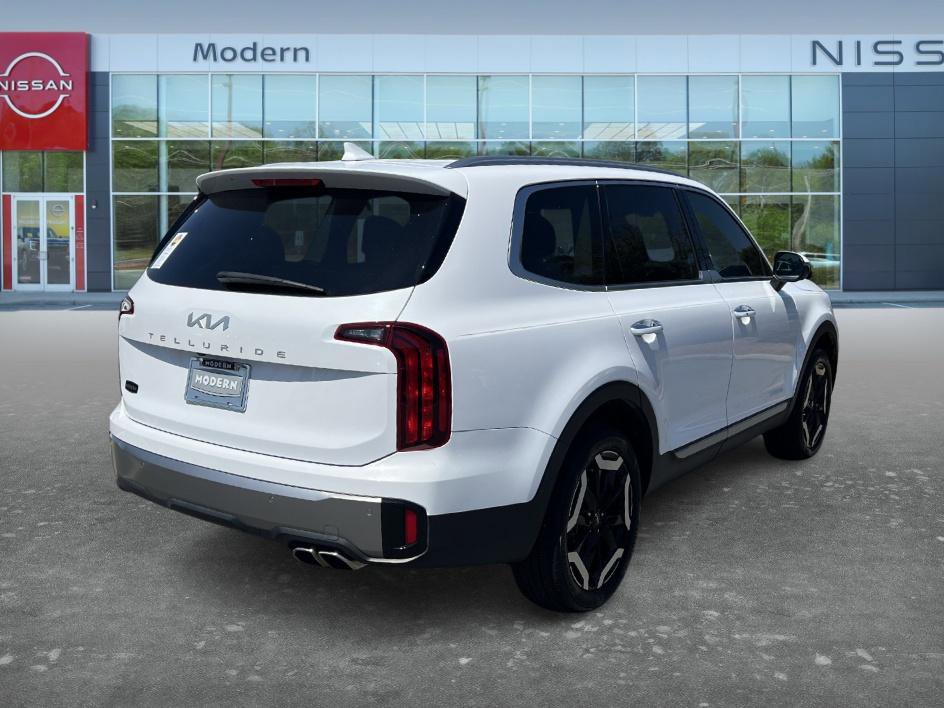 Used 2025 Kia Telluride S FWD image 5