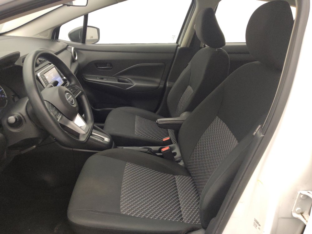 Used 2022 Nissan Versa S FWD image 17