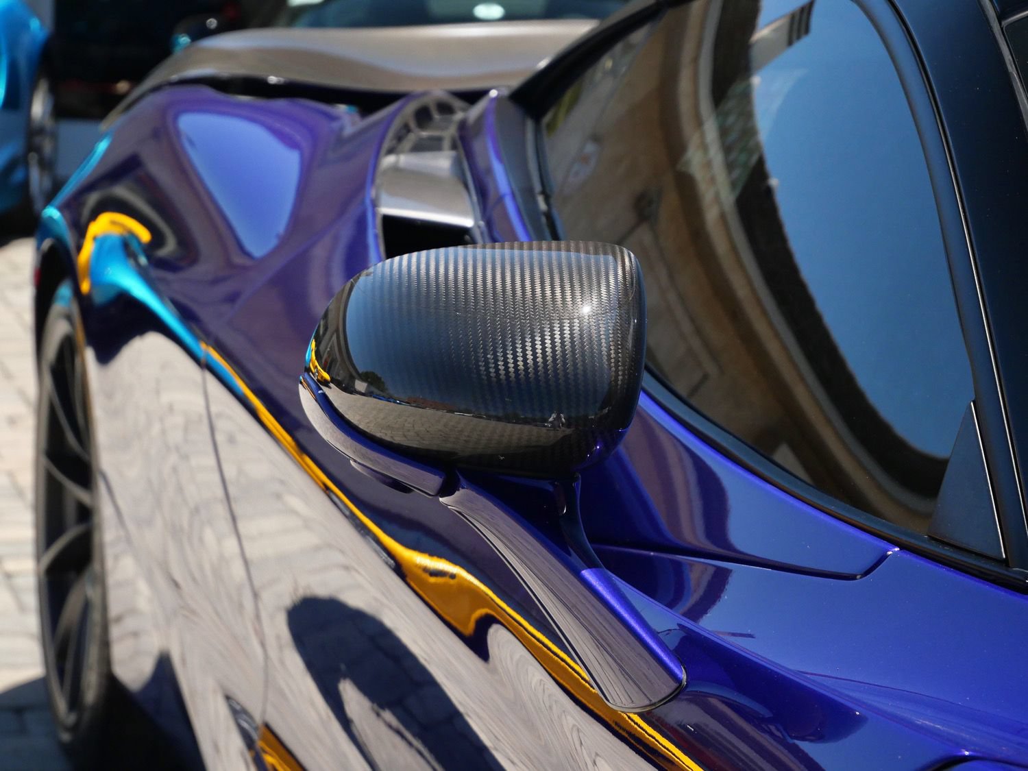 Used 2020 McLaren 720S RWD image 19