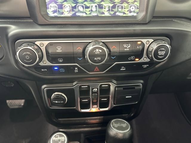 Used 2023 Jeep Wrangler Unlimited w/ 8.4" Radio Group image 23