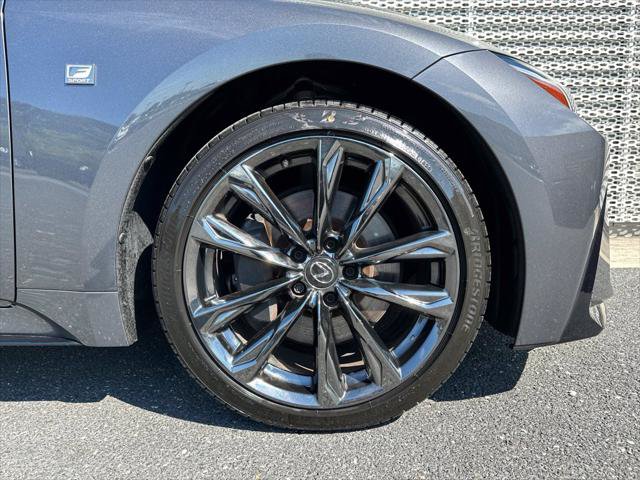 Used 2023 Lexus IS 350 F Sport w/ Memory Package AWD/4WD image 6