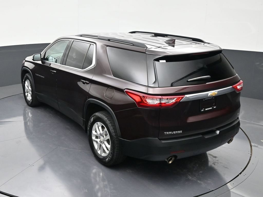 Used 2021 Chevrolet Traverse LT image 14