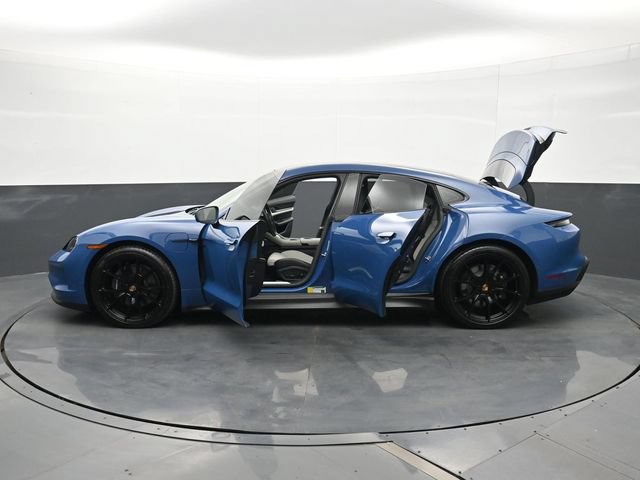 Certified 2025 Porsche Taycan AWD/4WD image 30