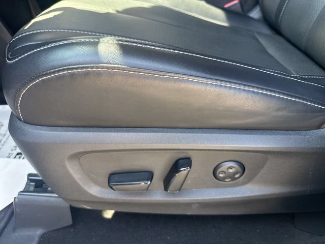 Used 2023 INFINITI QX60 Luxe w/ Cargo Package AWD/4WD image 17