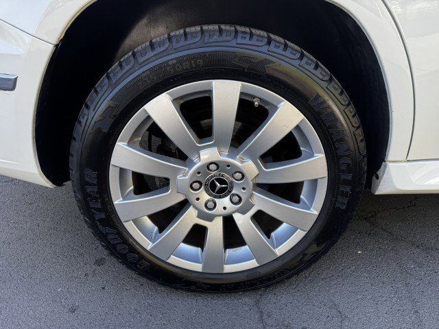 Used 2012 Mercedes-Benz GLK 350 4MATIC image 42
