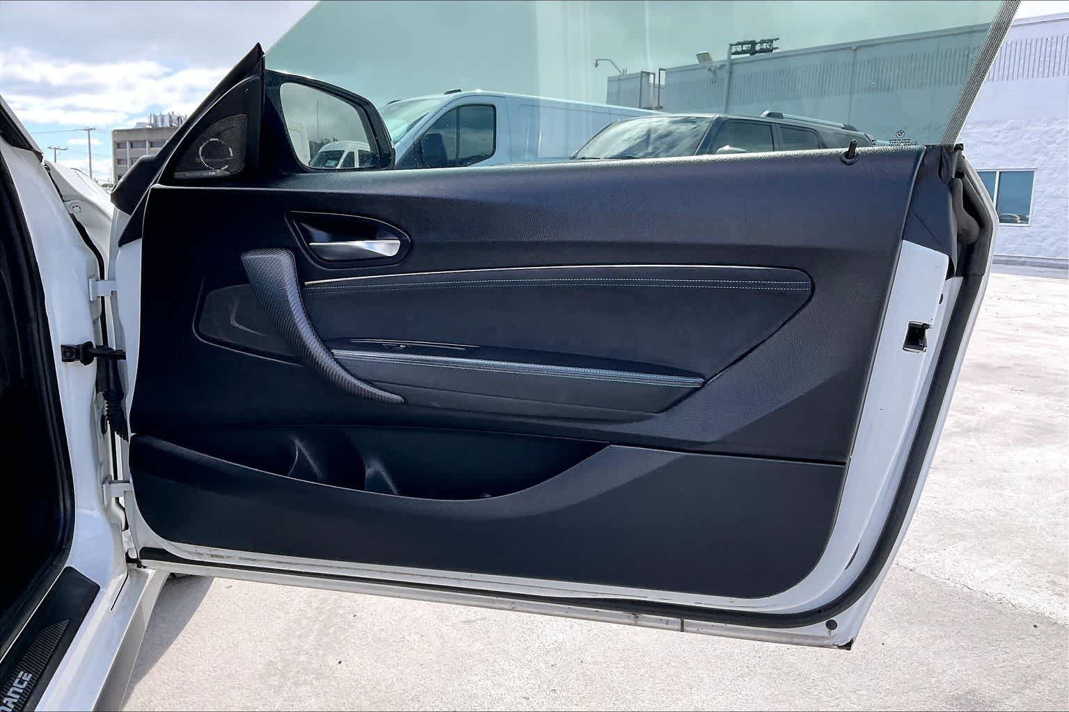 Used 2017 BMW M2 RWD image 27