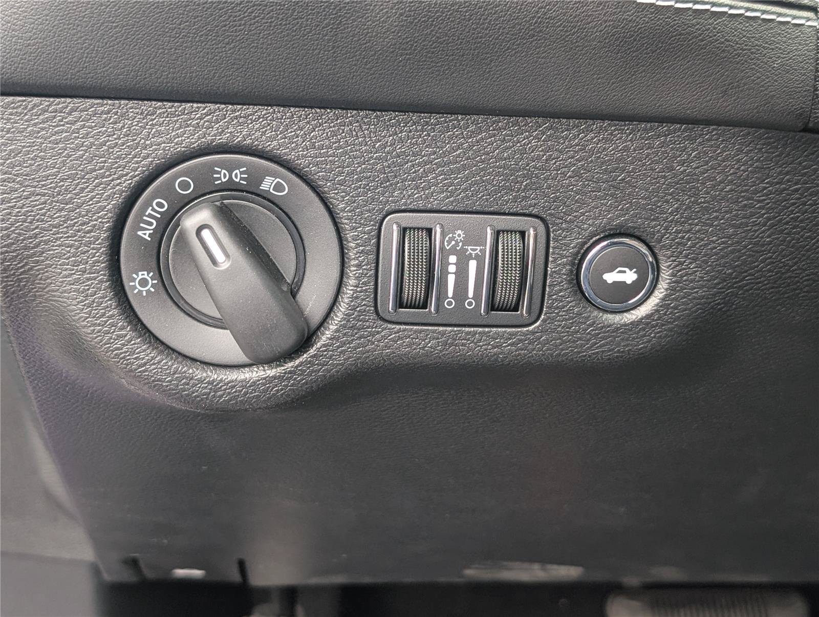 Used 2023 Dodge Challenger SRT Hellcat RWD image 27