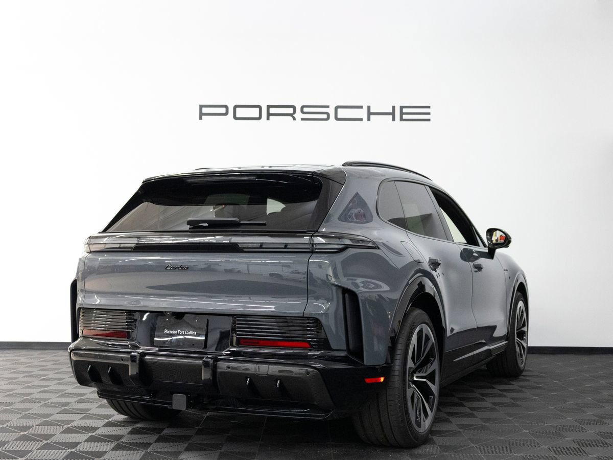 New 2026 Porsche Cayenne Turbo AWD/4WD image 7