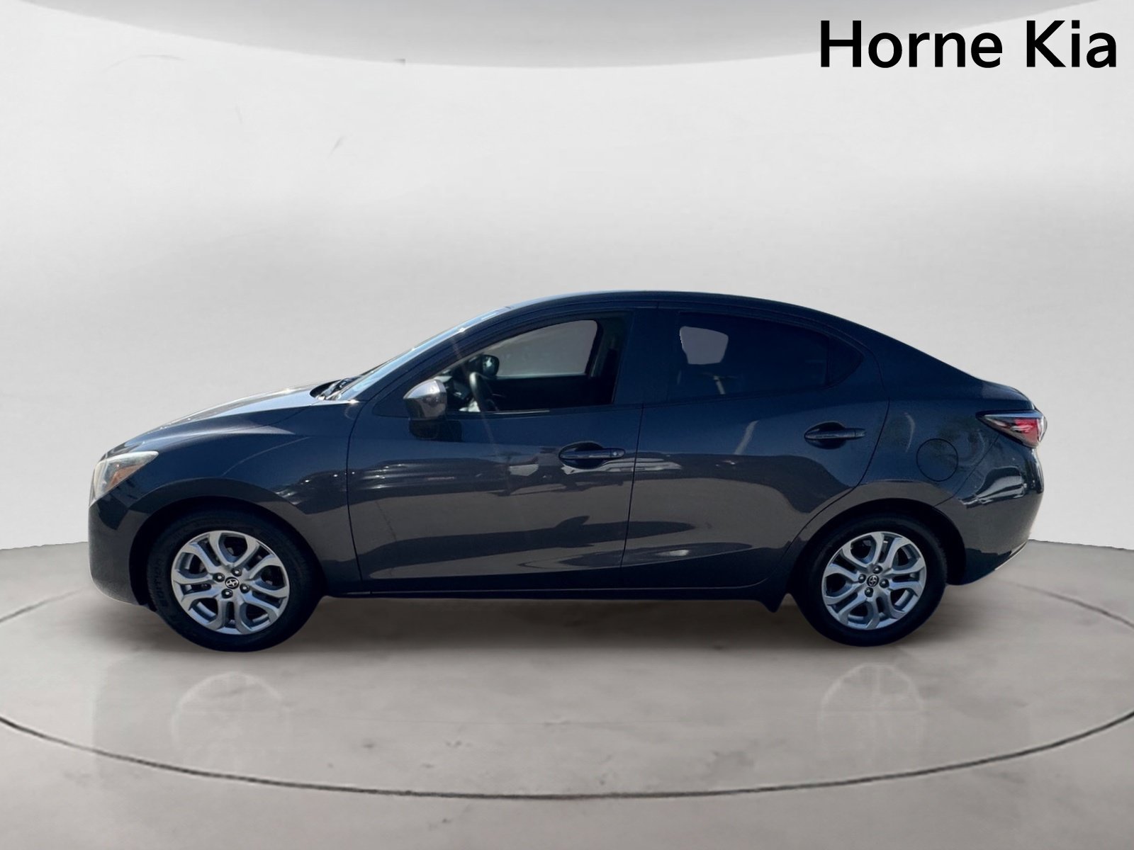 Used 2016 Scion iA FWD image 6