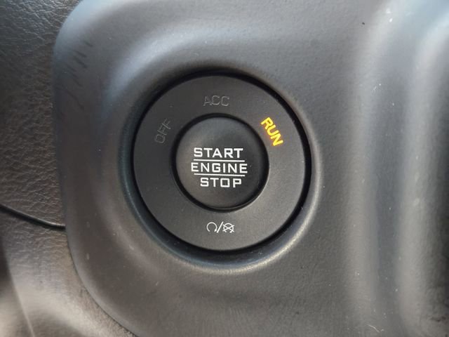 Used 2021 Jeep Wrangler Unlimited Sport image 23