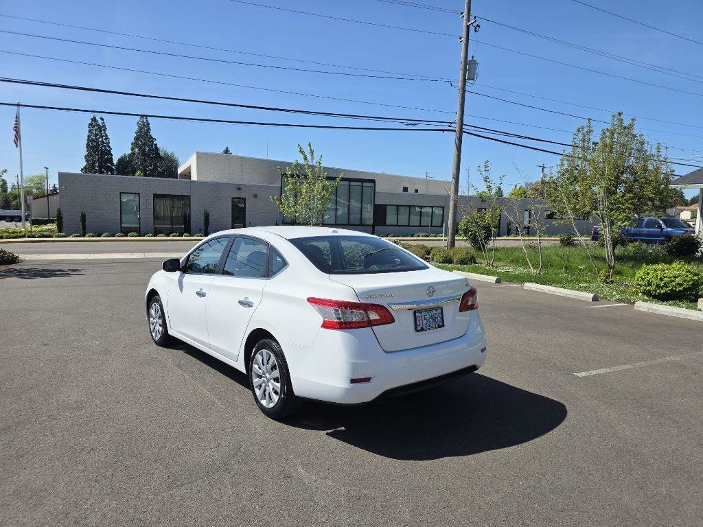 Used 2015 Nissan Sentra SV FWD image 8