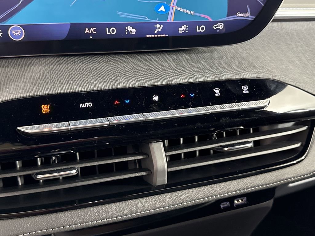 New 2026 Buick Enclave Sport Touring w/ Power Package image 32