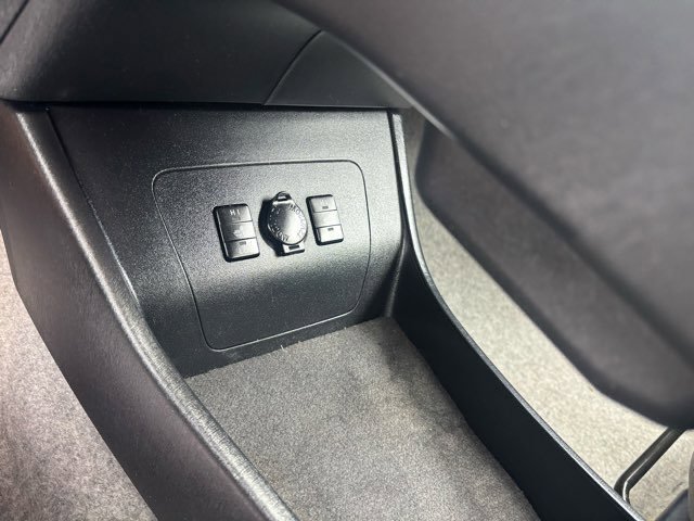 Used 2015 Toyota Prius Prime Plug-In Hybrid image 9