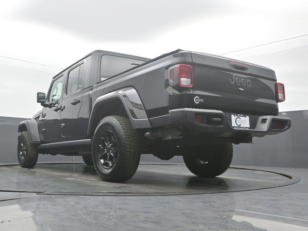 Used 2022 Jeep Gladiator Willys image 48