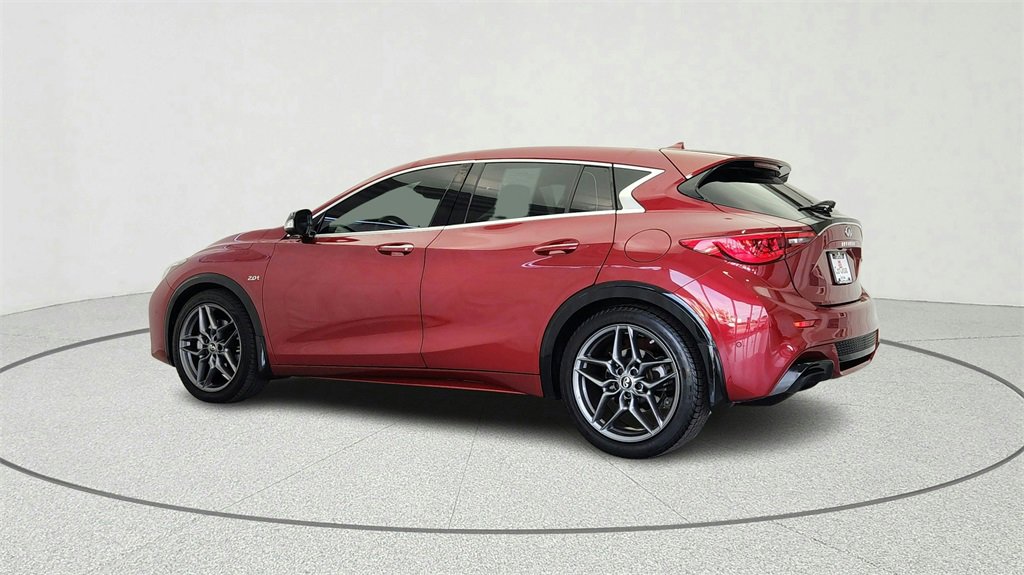 Used 2018 INFINITI QX30 Sport w/ Sport Leather Package image 5