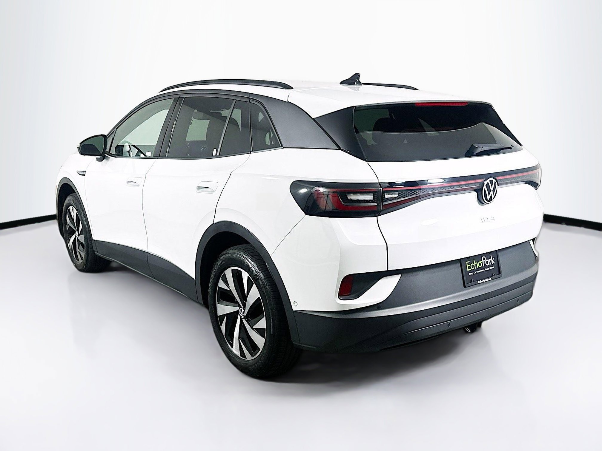 Used 2023 Volkswagen ID.4 Pro AWD/4WD image 5