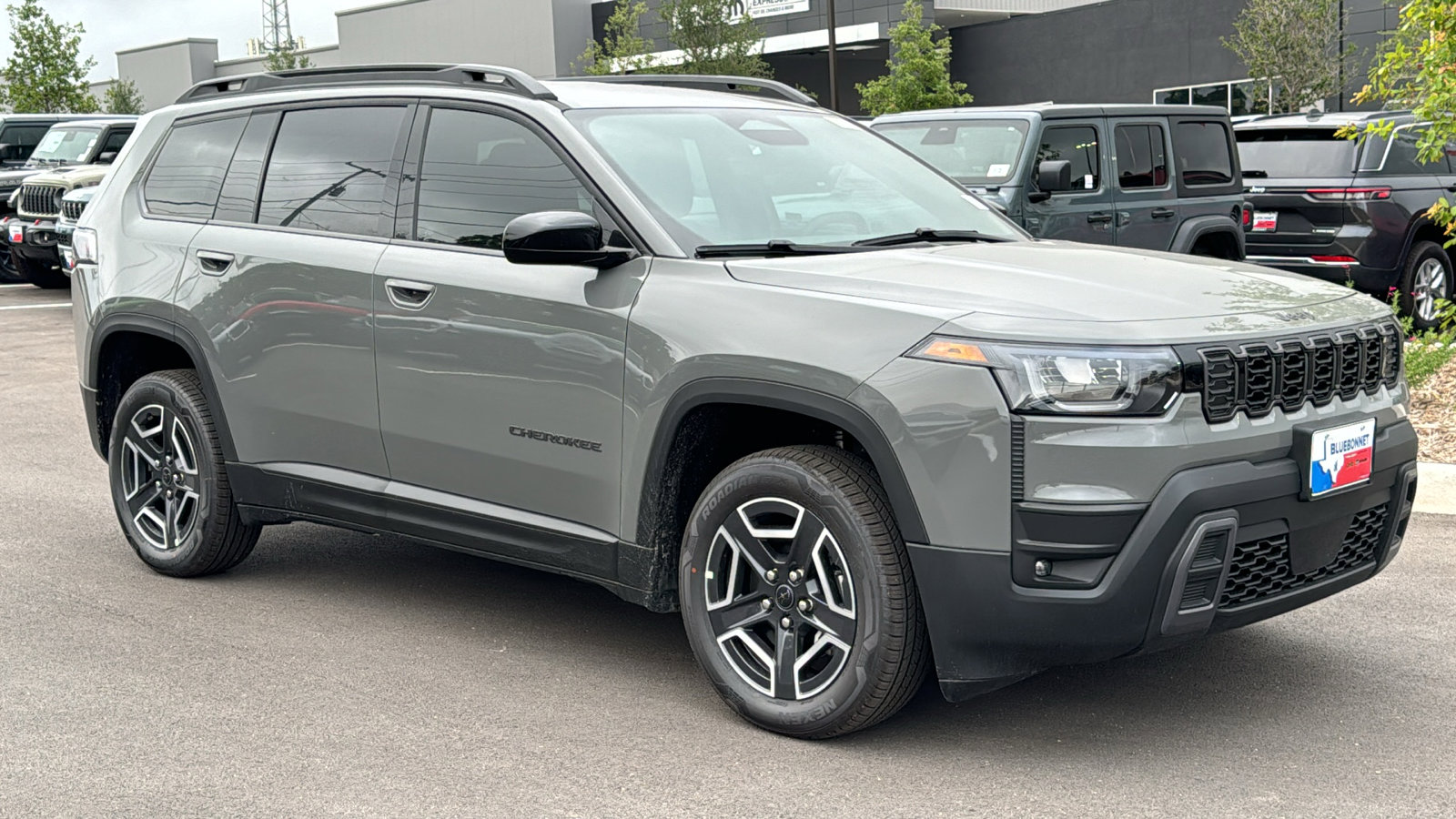 New 2026 Jeep Cherokee Laredo AWD/4WD image 3
