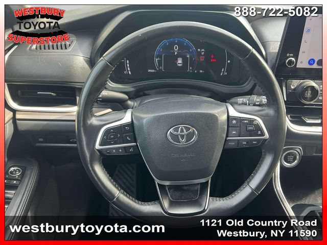 Used 2024 Toyota Grand Highlander AWD image 18
