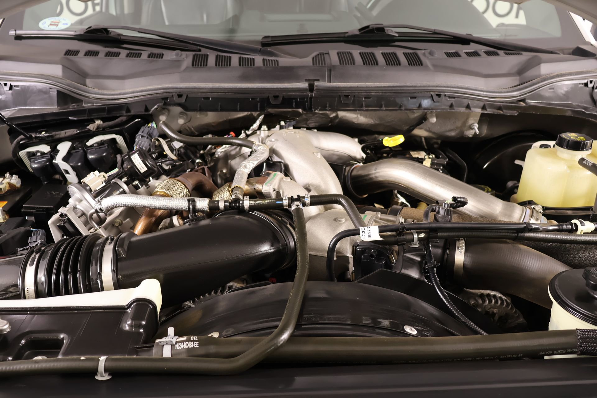 Used 2020 Ford F250 Lariat w/ Lariat Value Package AWD/4WD image 19