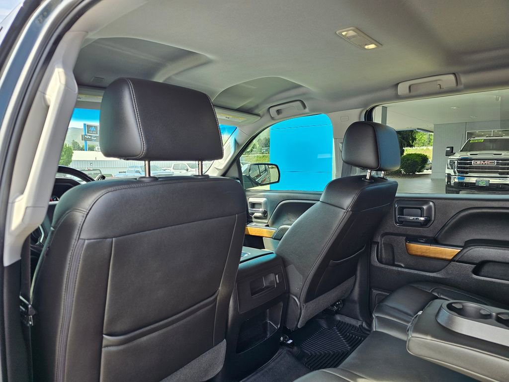Used 2018 Chevrolet Silverado 1500 LTZ w/ LTZ Plus Package AWD/4WD image 19