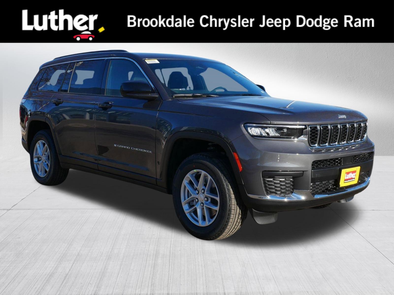 New 2026 Jeep Grand Cherokee L 4WD image 1