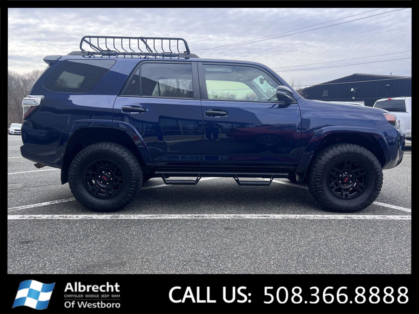 Used 2021 Toyota 4Runner Venture w/ Moonroof Package image 6