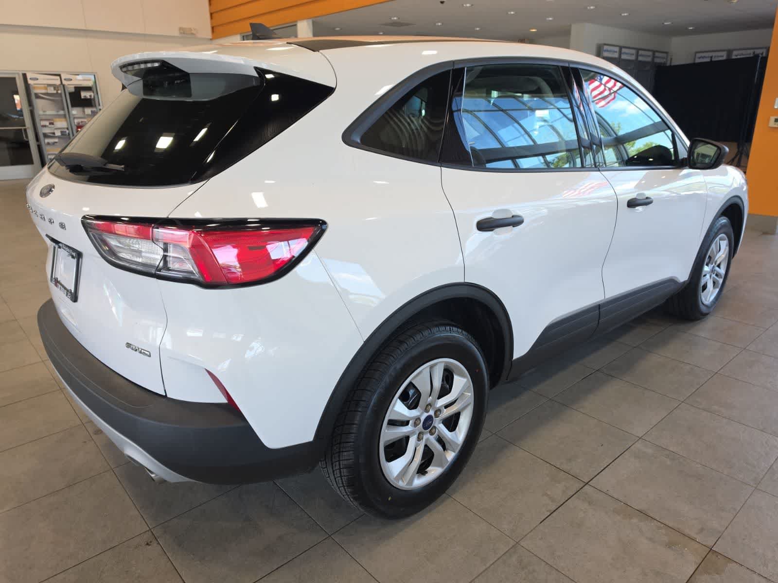 Certified 2022 Ford Escape S AWD/4WD image 7