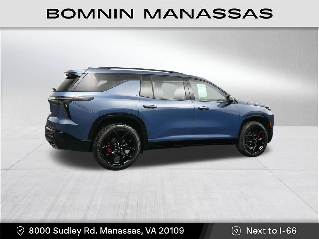 Used 2024 Chevrolet Traverse RS image 5