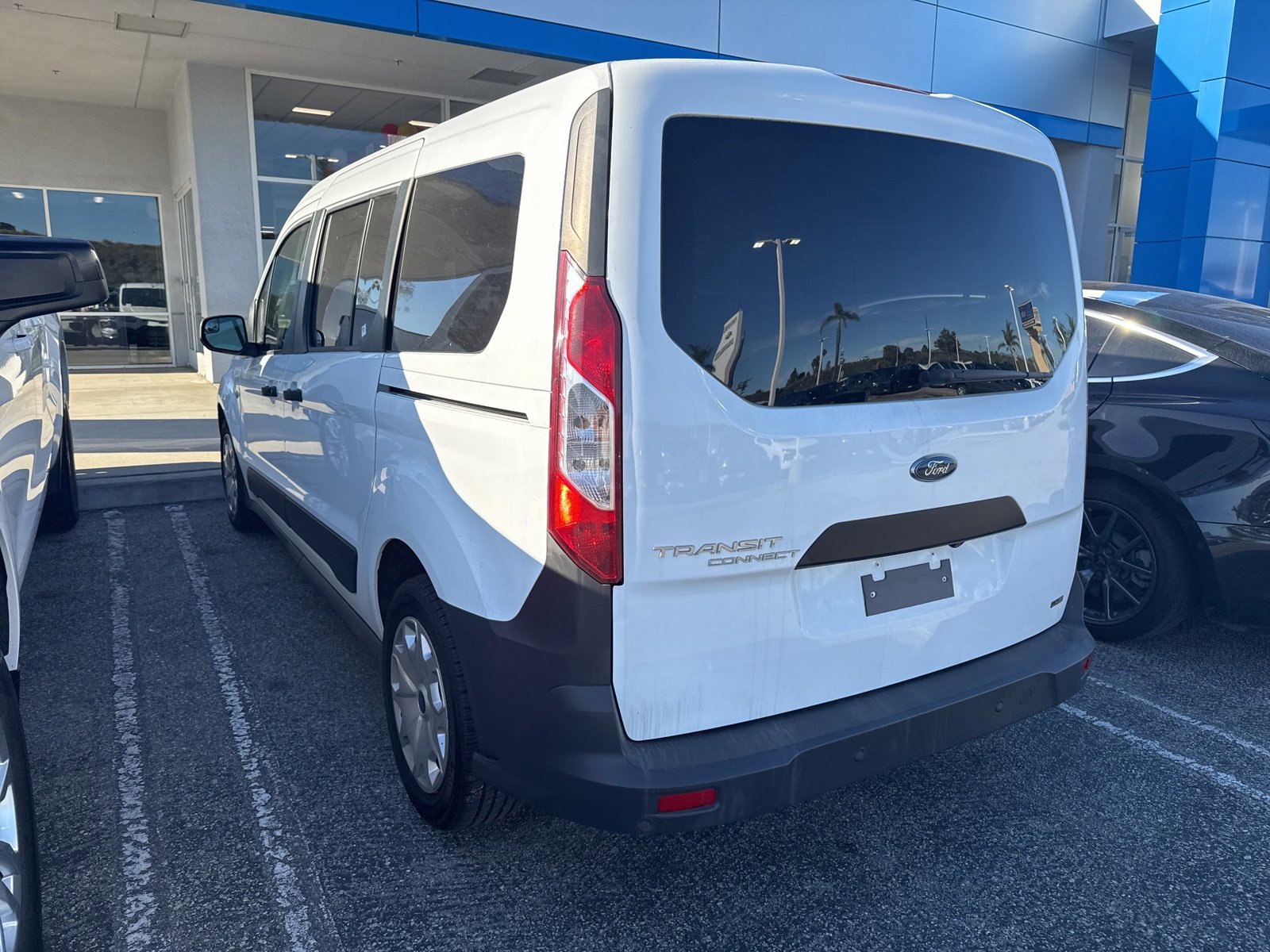 Used 2018 Ford Transit Connect XL image 6