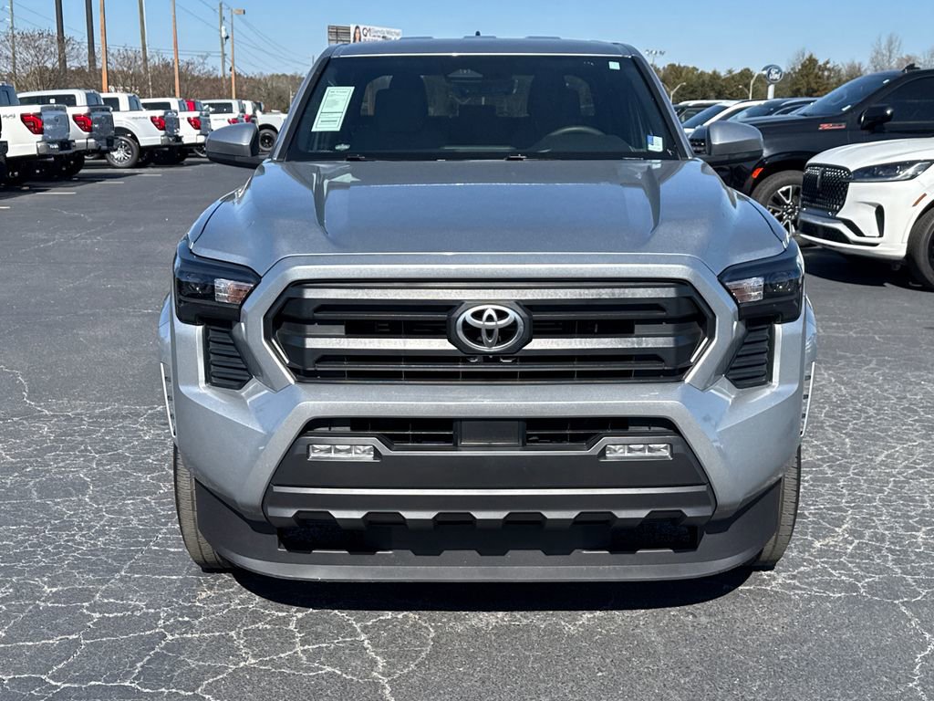 Used 2024 Toyota Tacoma SR5 RWD image 2