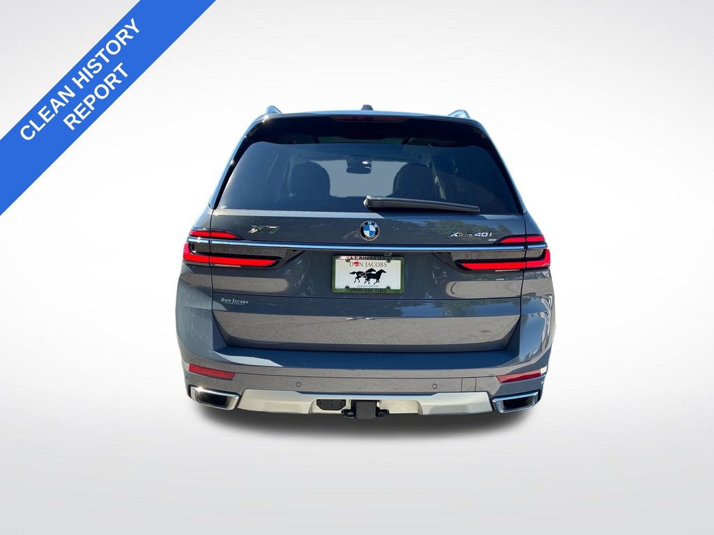 Used 2025 BMW X7 xDrive40i w/ Executive Package AWD/4WD image 4