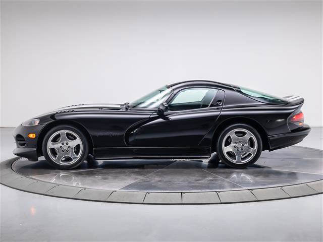 Used 2000 Dodge Viper GTS image 2
