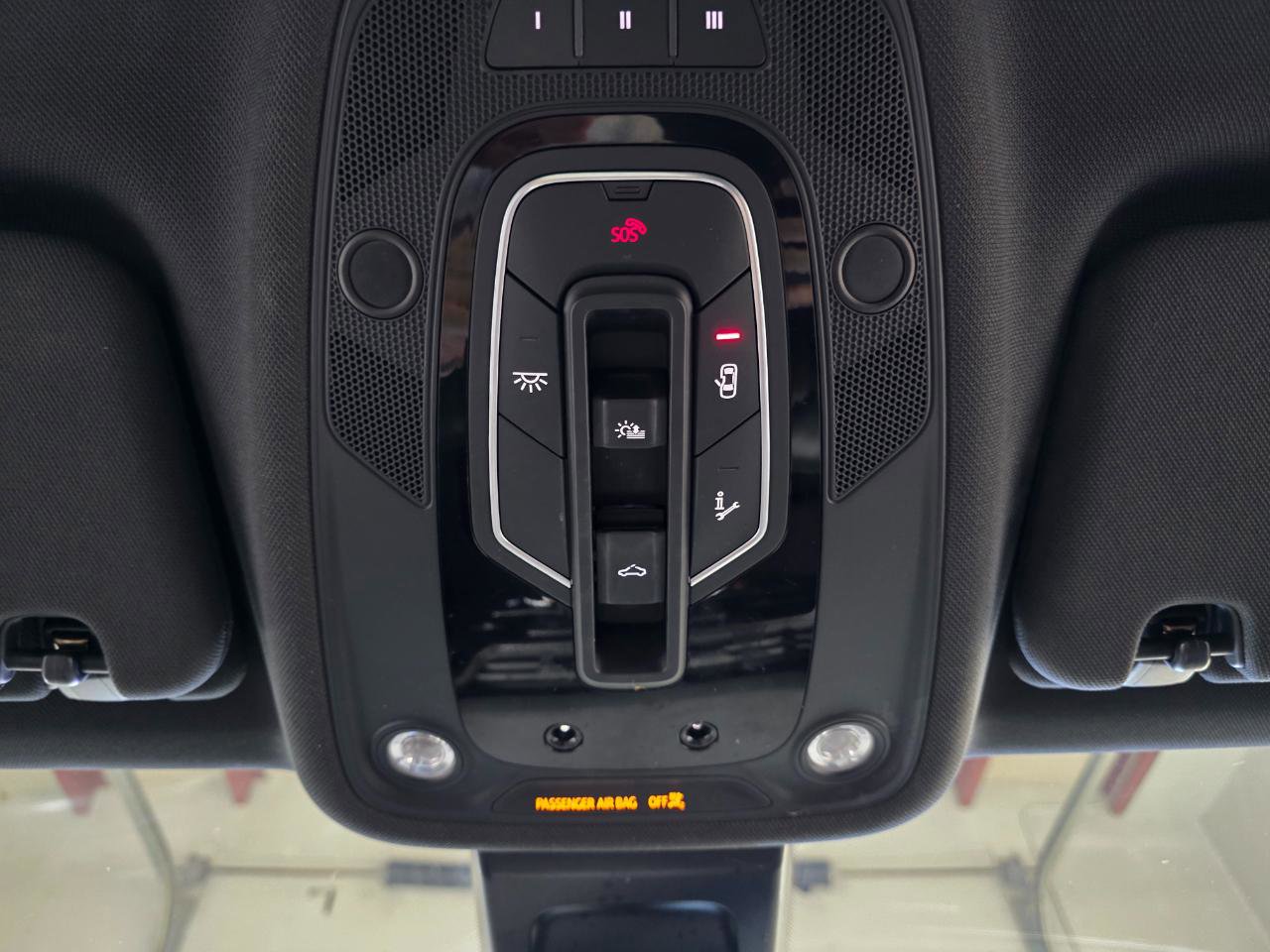 Used 2018 Audi Q7 3.0T Prestige w/ Prestige Package image 38