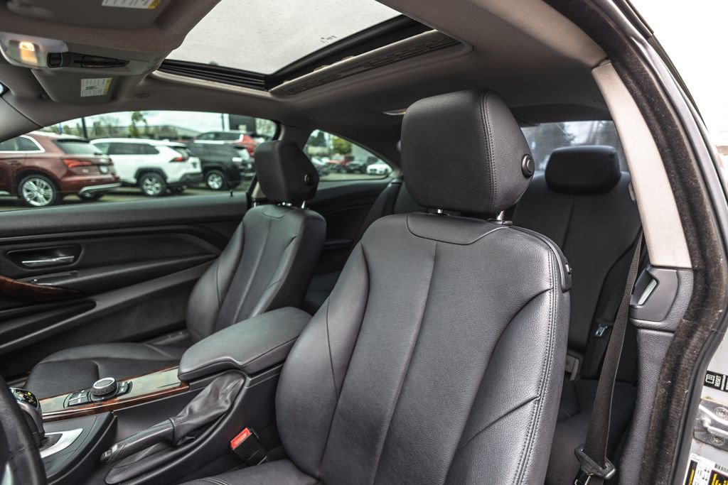 Used 2014 BMW 428i xDrive Coupe w/ Driver Assistance Package AWD/4WD image 21