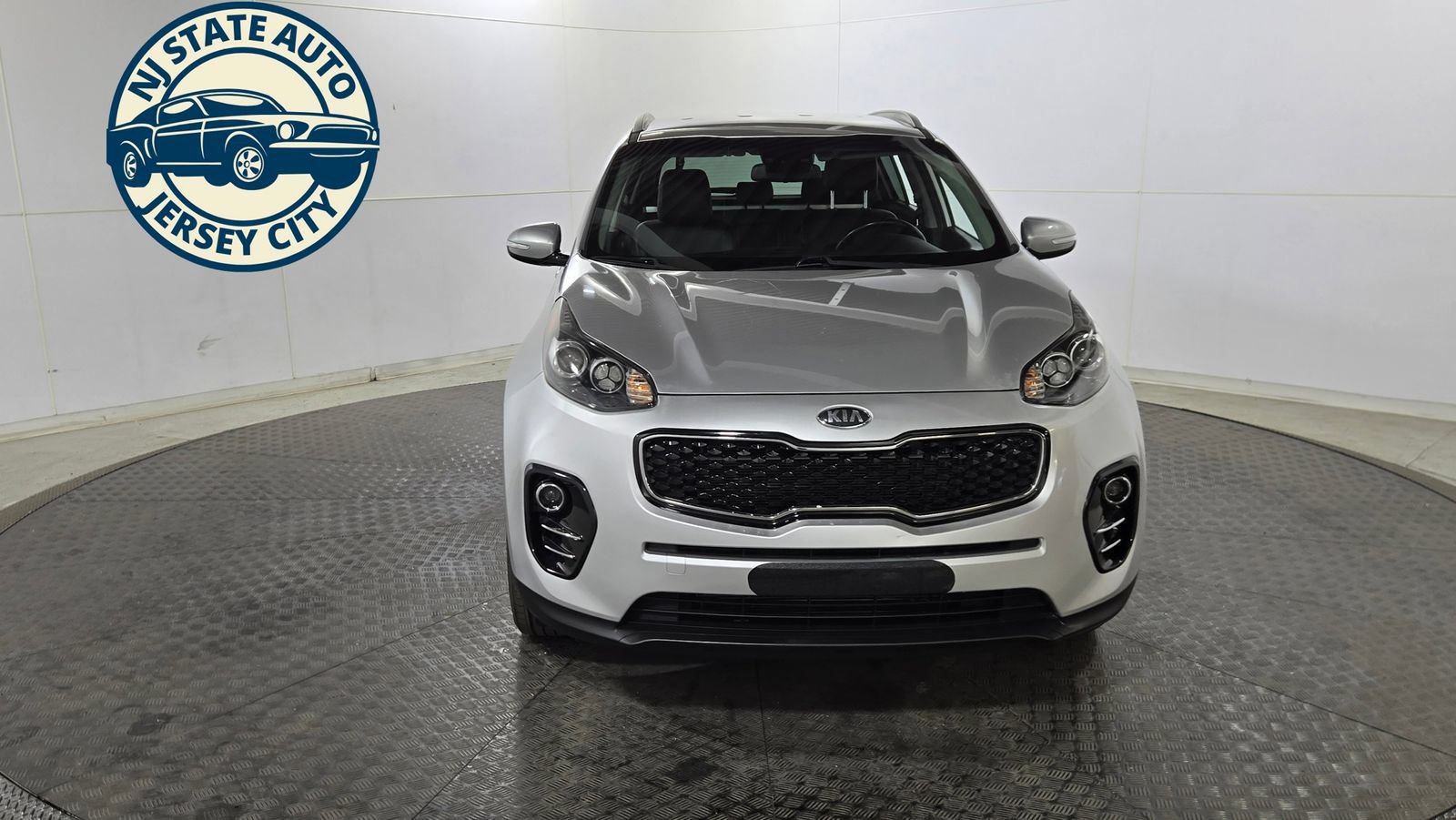 Used 2019 Kia Sportage EX FWD image 2