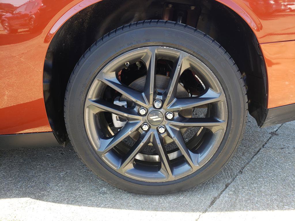 Used 2023 Dodge Challenger SXT w/ Plus Package image 24