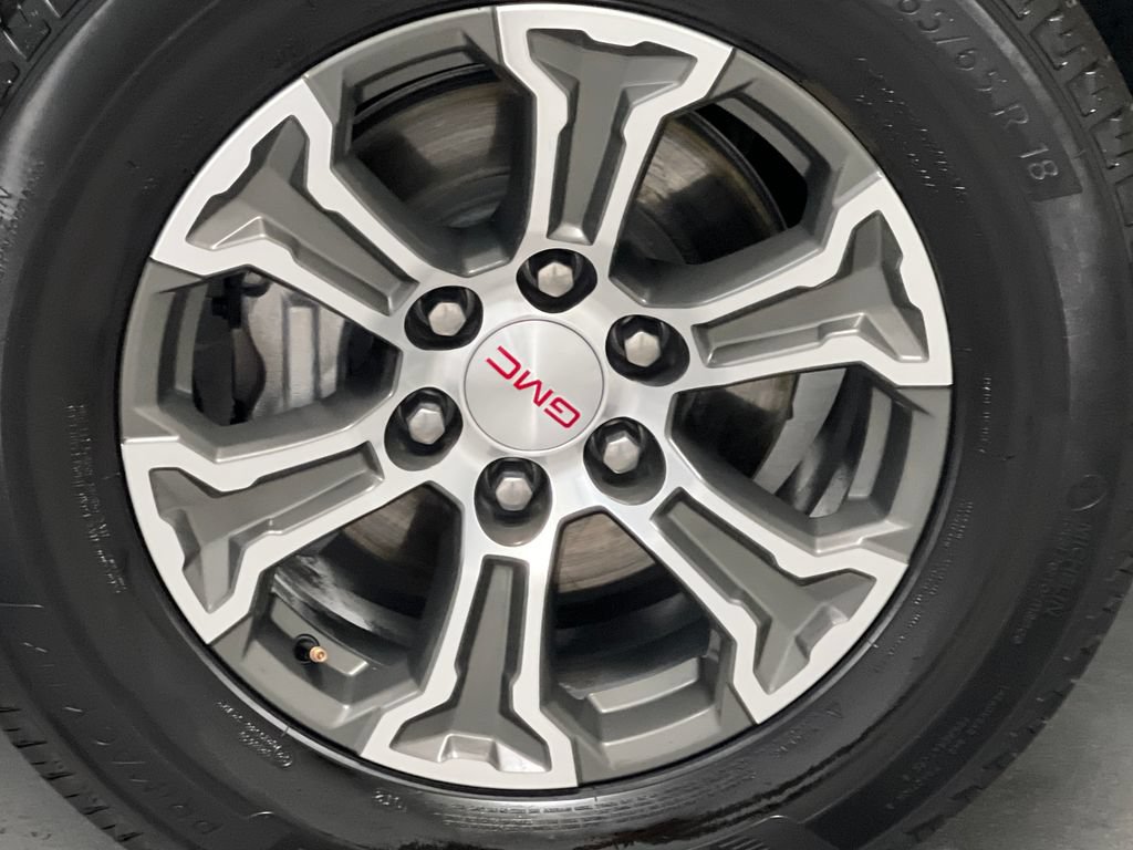 Used 2025 GMC Sierra 1500 SLT AWD/4WD image 64