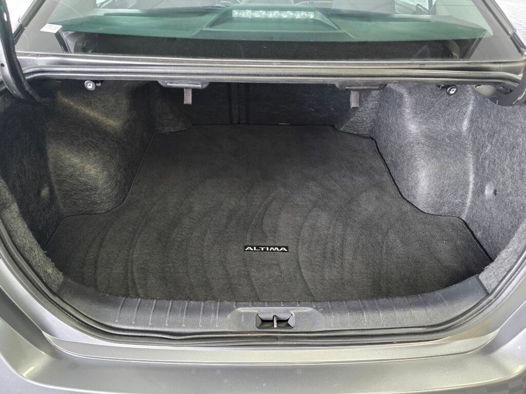 Used 2023 Nissan Altima 2.5 SV image 18