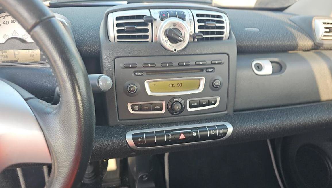 Used 2008 smart fortwo passion RWD image 13